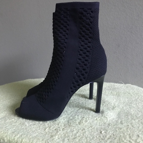 Charles David Black Open toe Ankle Boots - Picture 4 of 9